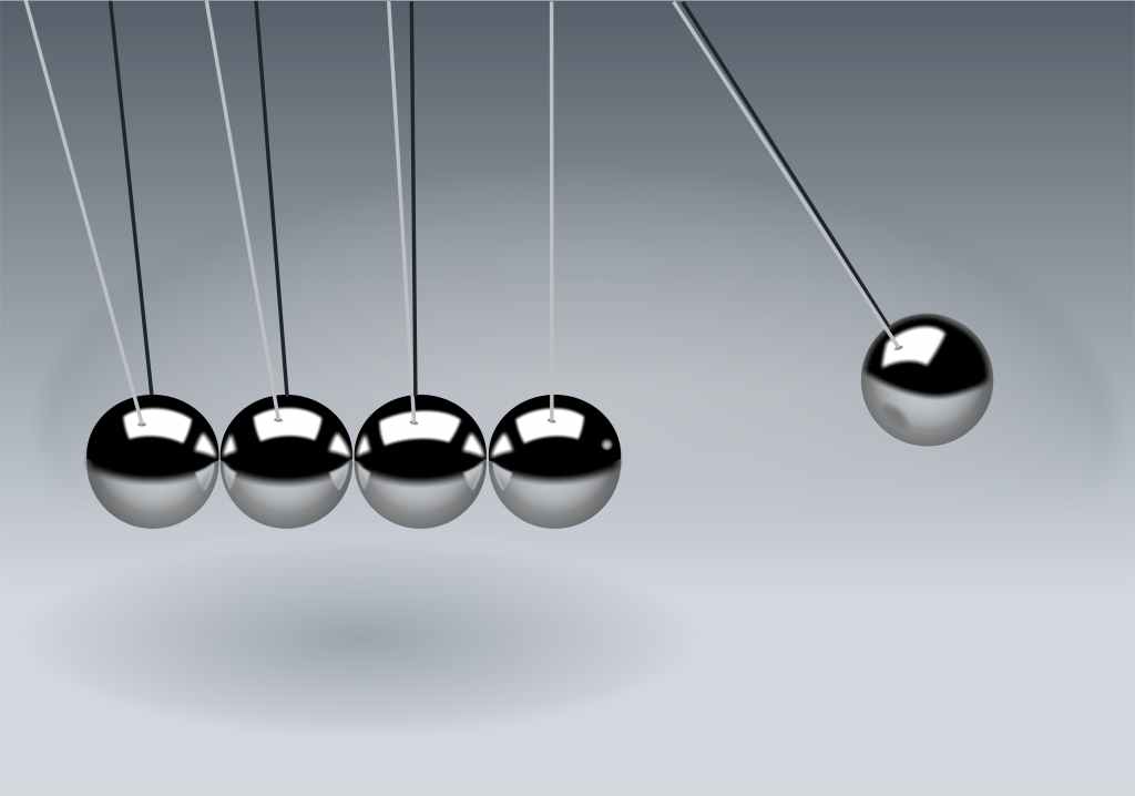 Newton's cradle toy