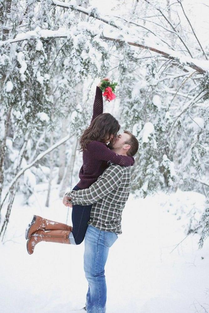 winter wonderland engagement photos 1