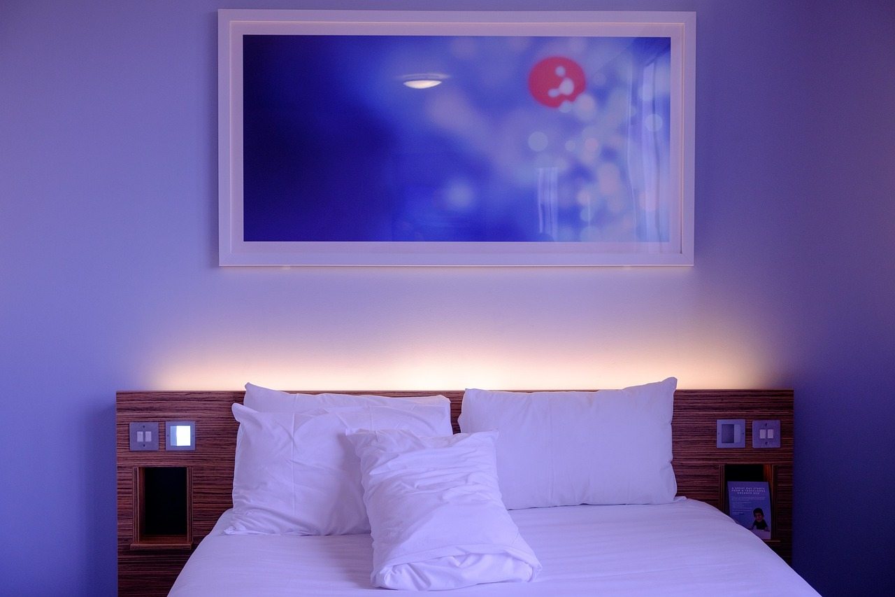 blue wall decor

