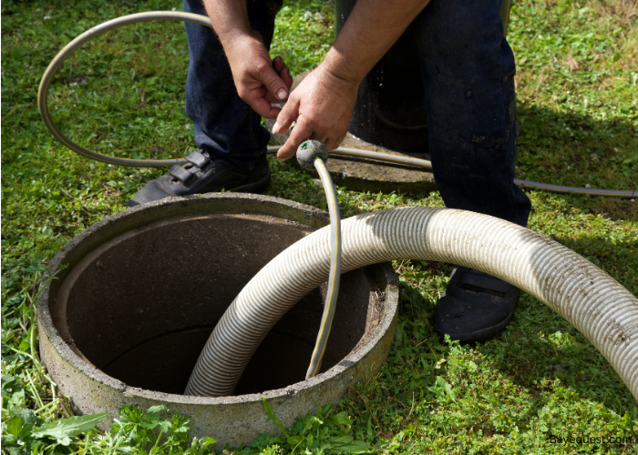 How to Keep Horse Water From Freezing Without Electricity