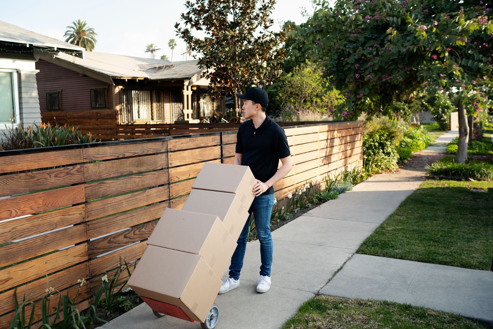 Plantation Moving and Storage: Stress-Free Relocation Services
