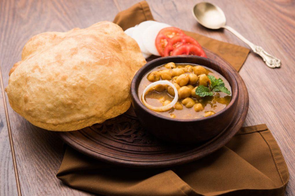 Chole Bhature - Top 6 Famous Food of Delhi