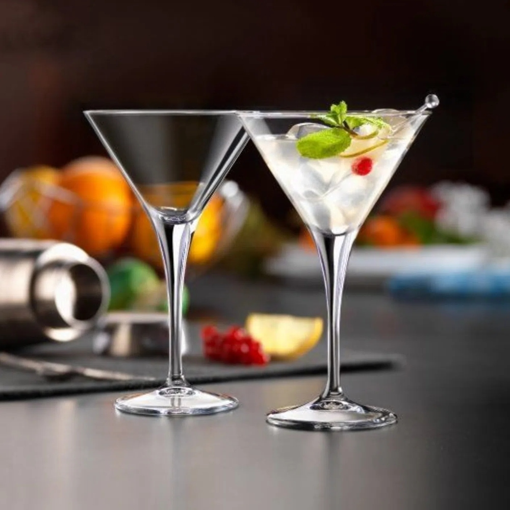 Ly thủy tinh đa năng: Từ cà phê sáng đến cocktail tối tại khách sạn - 5