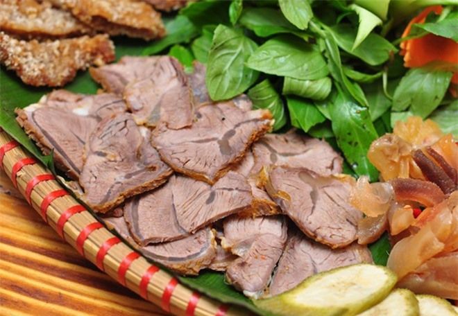 Bắp bò luộc - bắp bò ngon cho tiệc cưới chất lượng đảm bảo