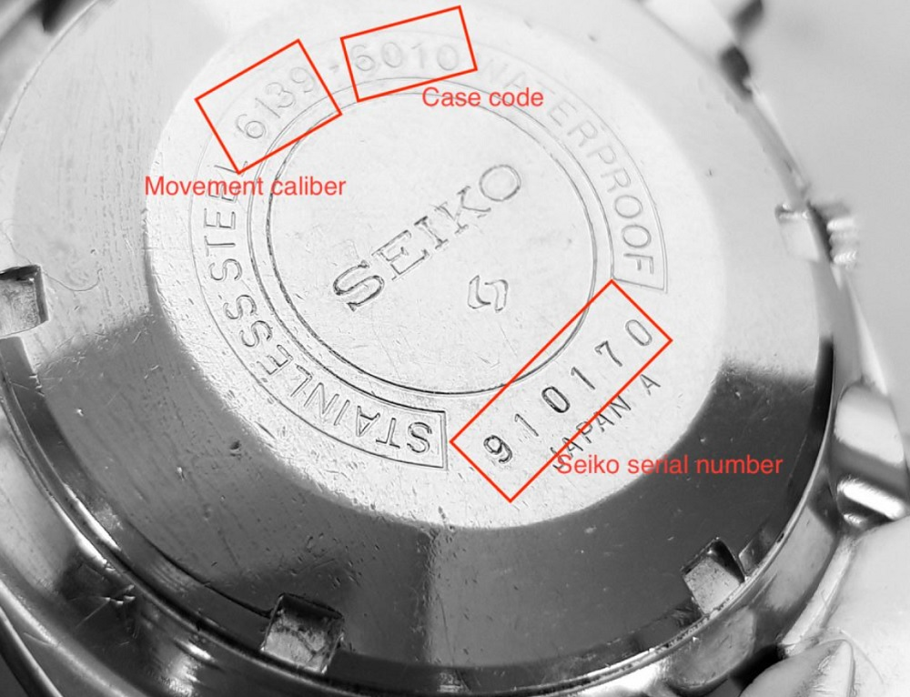 Mặt sau đồng hồ Seiko