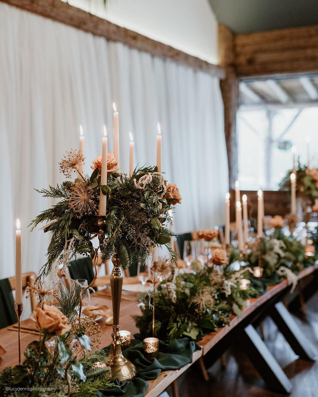 winter wedding decorations table decor greenery lucydennisphotography