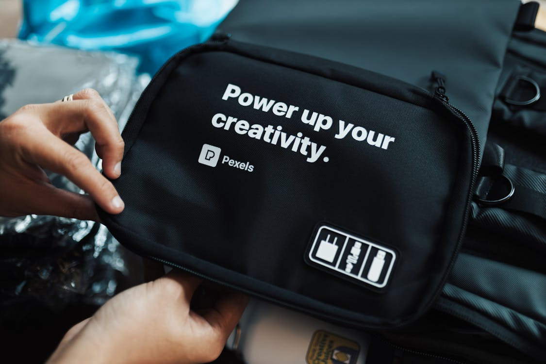 Photo by Matheus Bertelli: https://www.pexels.com/photo/merch-bag-of-a-company-18999383/ 