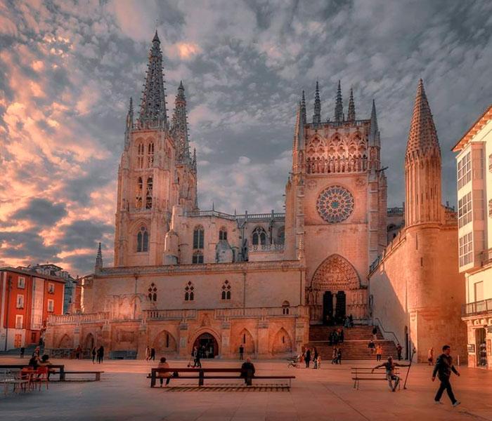 VISITAS GUIADAS CATEDRAL DE BURGOS VIII centenario - Visitas guiadas Burgos  - Burgos con guía - Guías Burgos