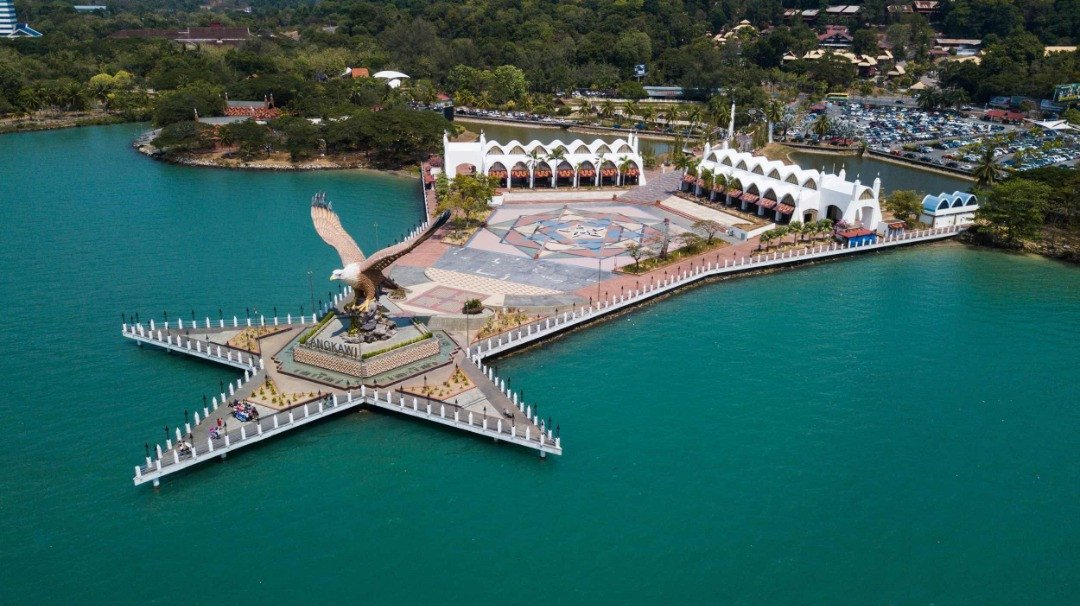 free things to do in langkawi Visit Dataran Lang