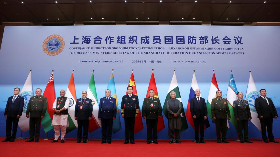 上合组织：在全球紧张局势下，中国迎接伊朗和俄罗斯国防部长 2025年6月26日。