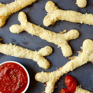 halloween breadstick bones