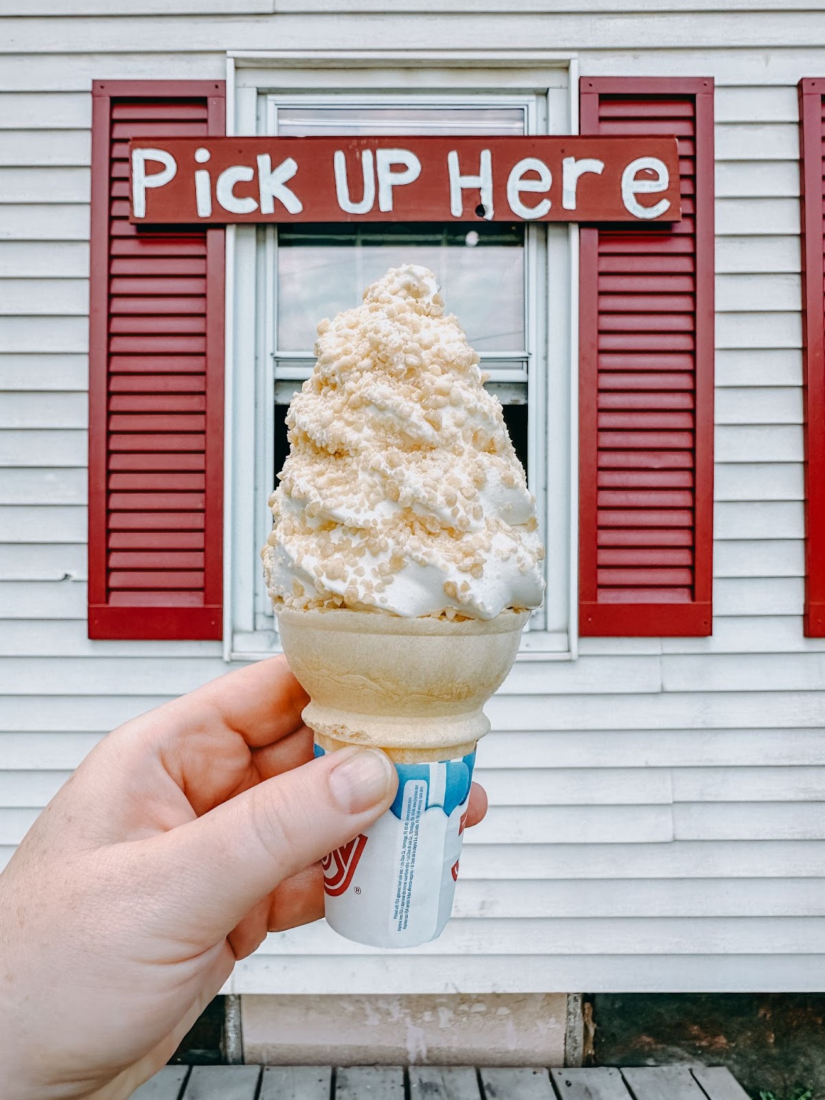 Maple Creemee at a Pickup Window