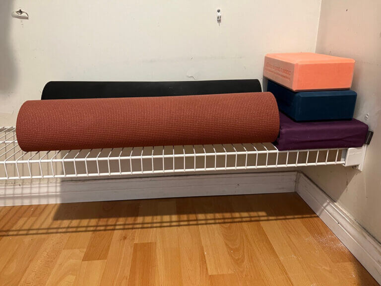 How to Store a Yoga Mat? Expert Tips for Lasting Freshness