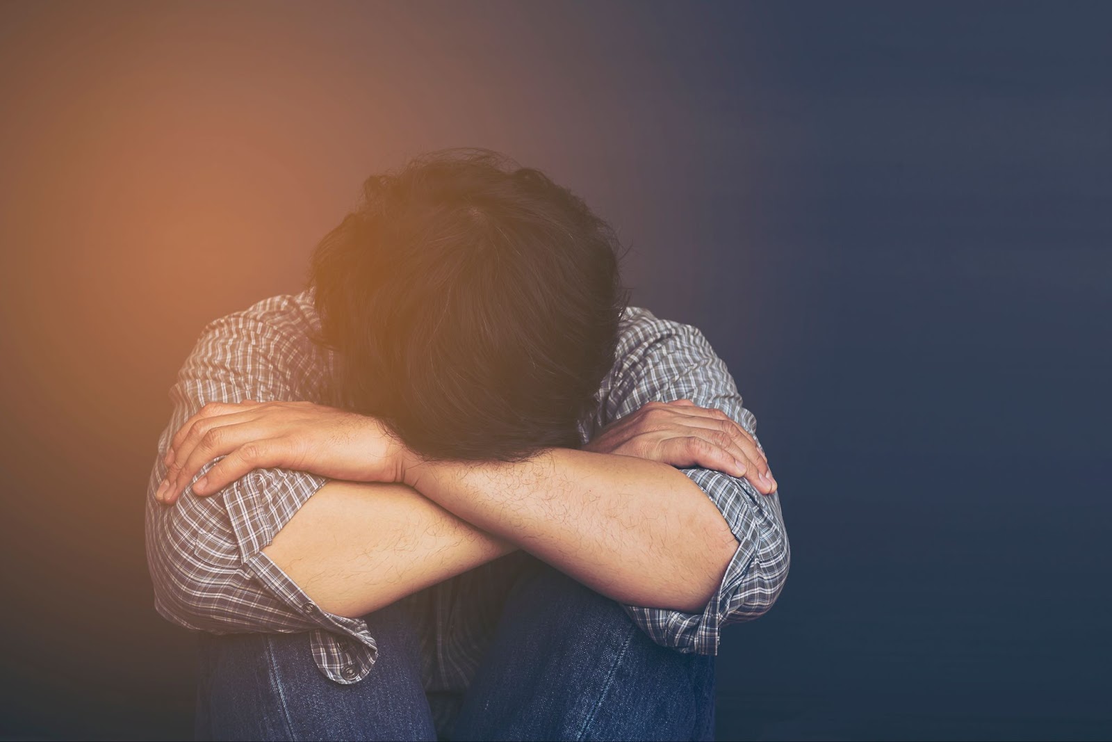 الاكتئاب والضغط النفسي لهما أدوار رئيسية في تقليل الرغبة لدى الرجال.