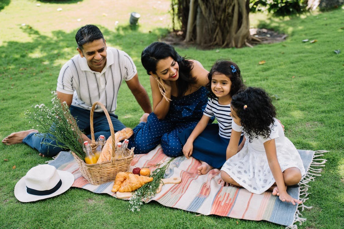 Long Term Investment Ideas for Young Parents Looking to Secure Their Child’s Future