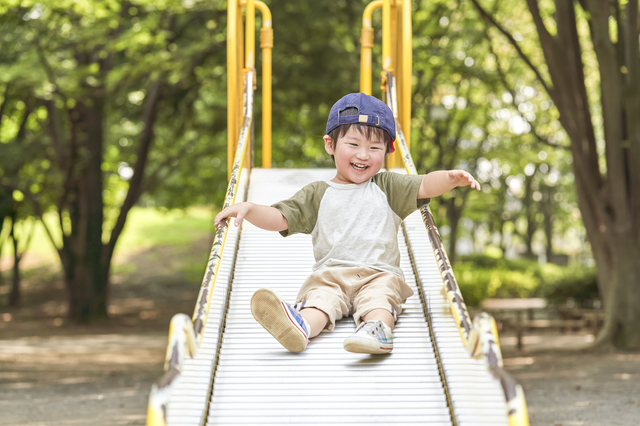 2歳児と楽しむ【公園遊び】