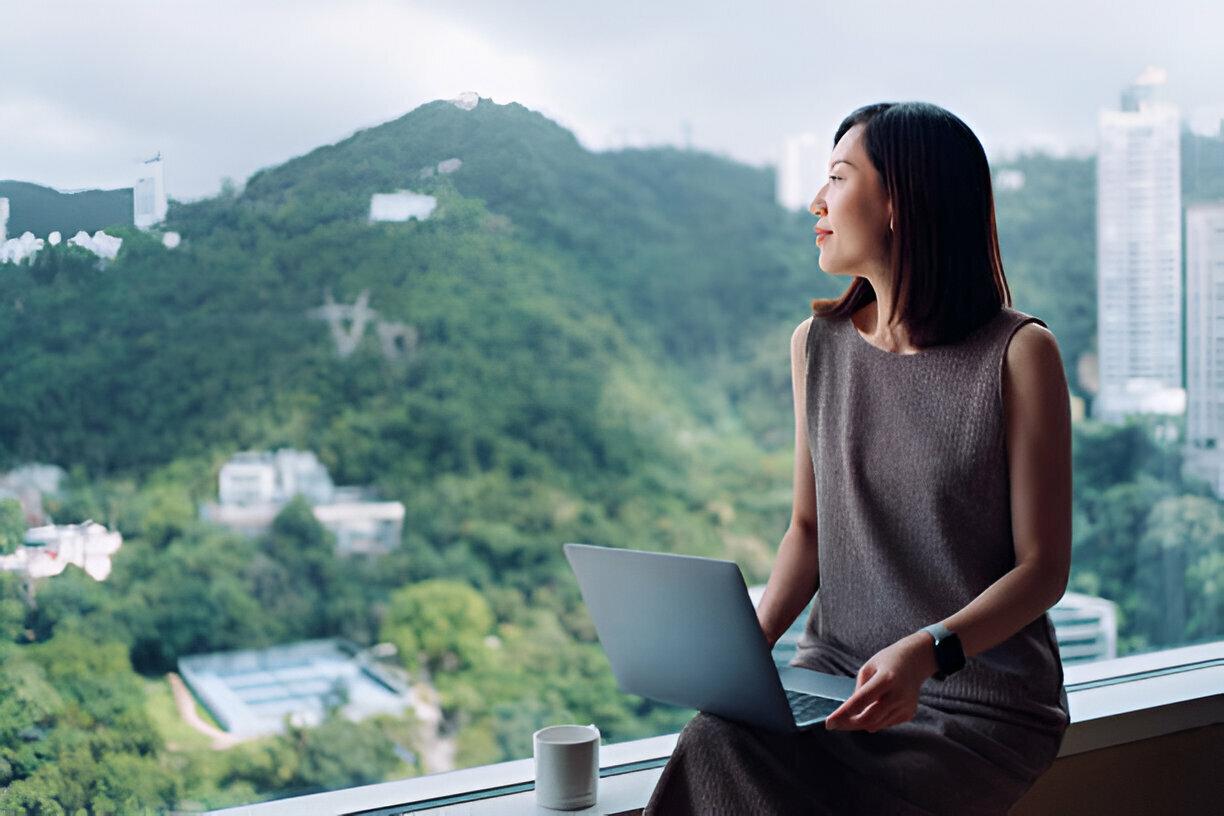 How to Thrive as a Solo Female Digital Nomad