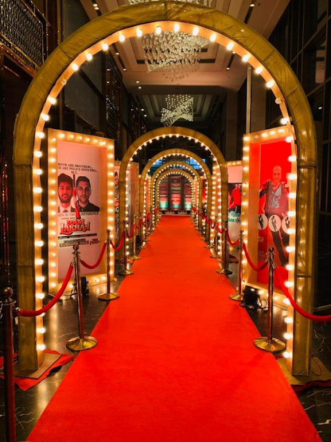 Bollywood-Themed Decorations: A Colorful Wonderland