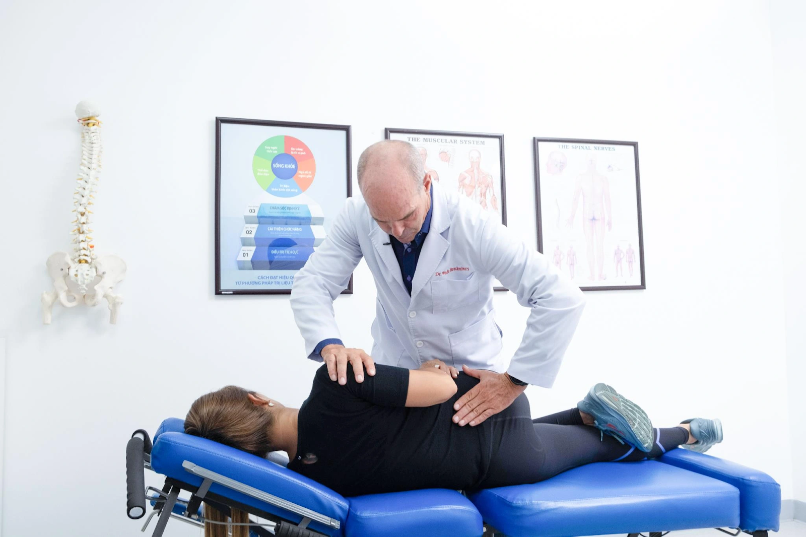 Đào tạo chiropractic vật lý trị liệu: Cách cải thiện sức khỏe và giảm đau hiệu quả-1