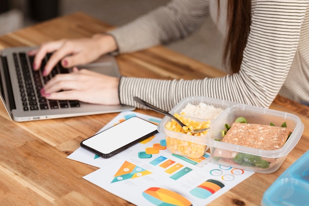 Simplify Payments with Money Network Solutions