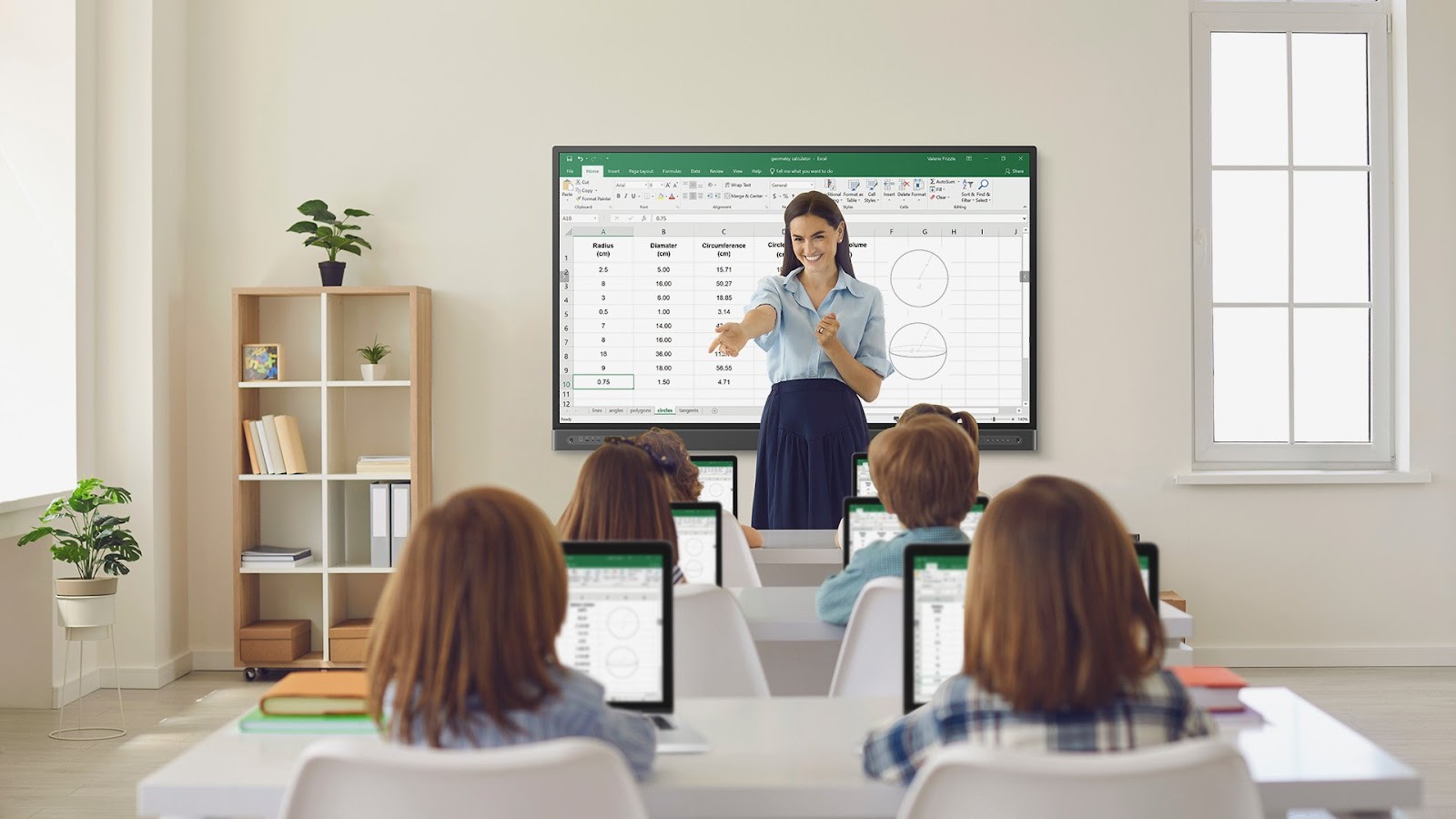How to Excel in Secondary Education with Smart Study Tips