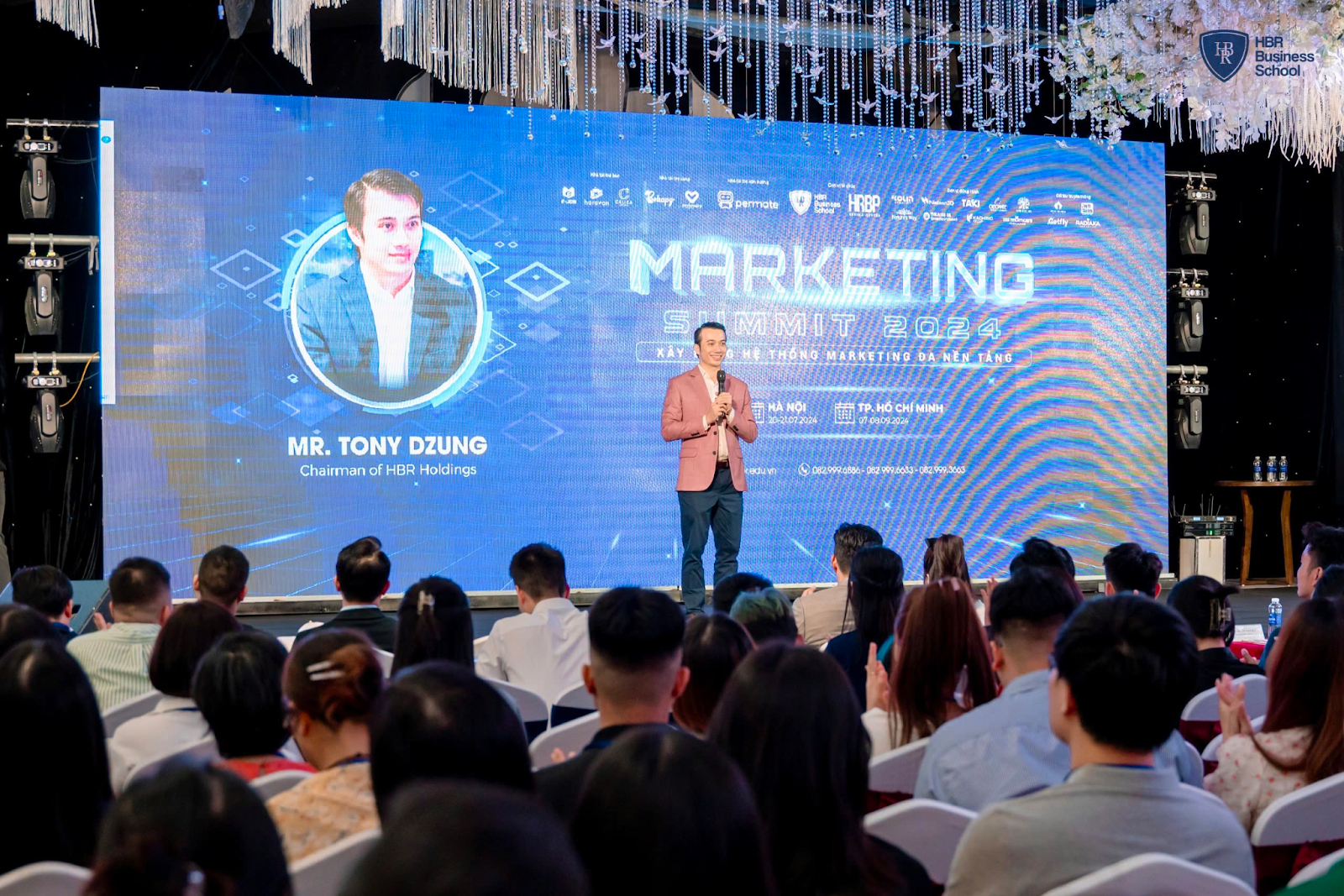 Diễn giả PMASS 2024, Tony Dzung: Tự động hóa Marketing với AI, chìa khóa bứt phá cho Ngành Dược