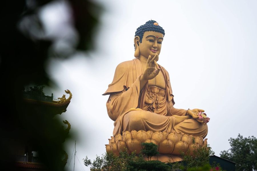 Khai Nguyen Pagoda in Son Tay is also known as Tan Vien Pagoda. 