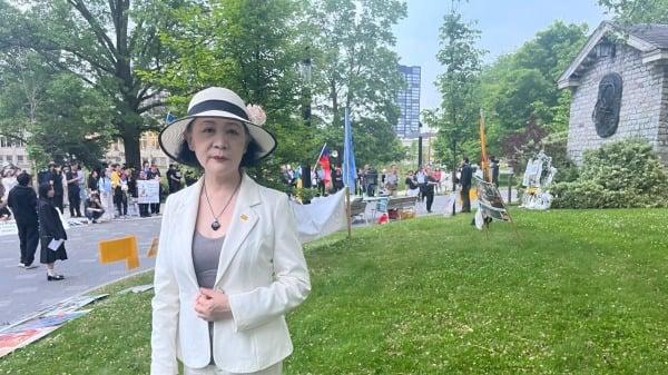 2025年6月4日，民运领袖盛雪在民阵加拿大组织的六四36周年纪念晚会上。（看中国摄）