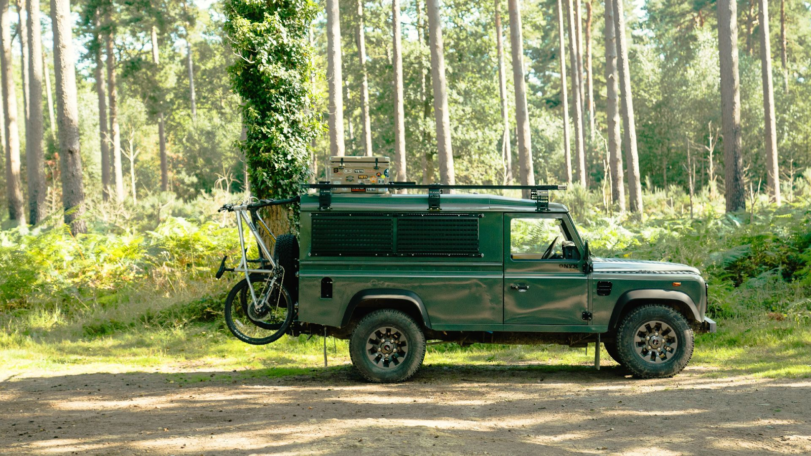 The Land Rover Defender by Onyx Vans