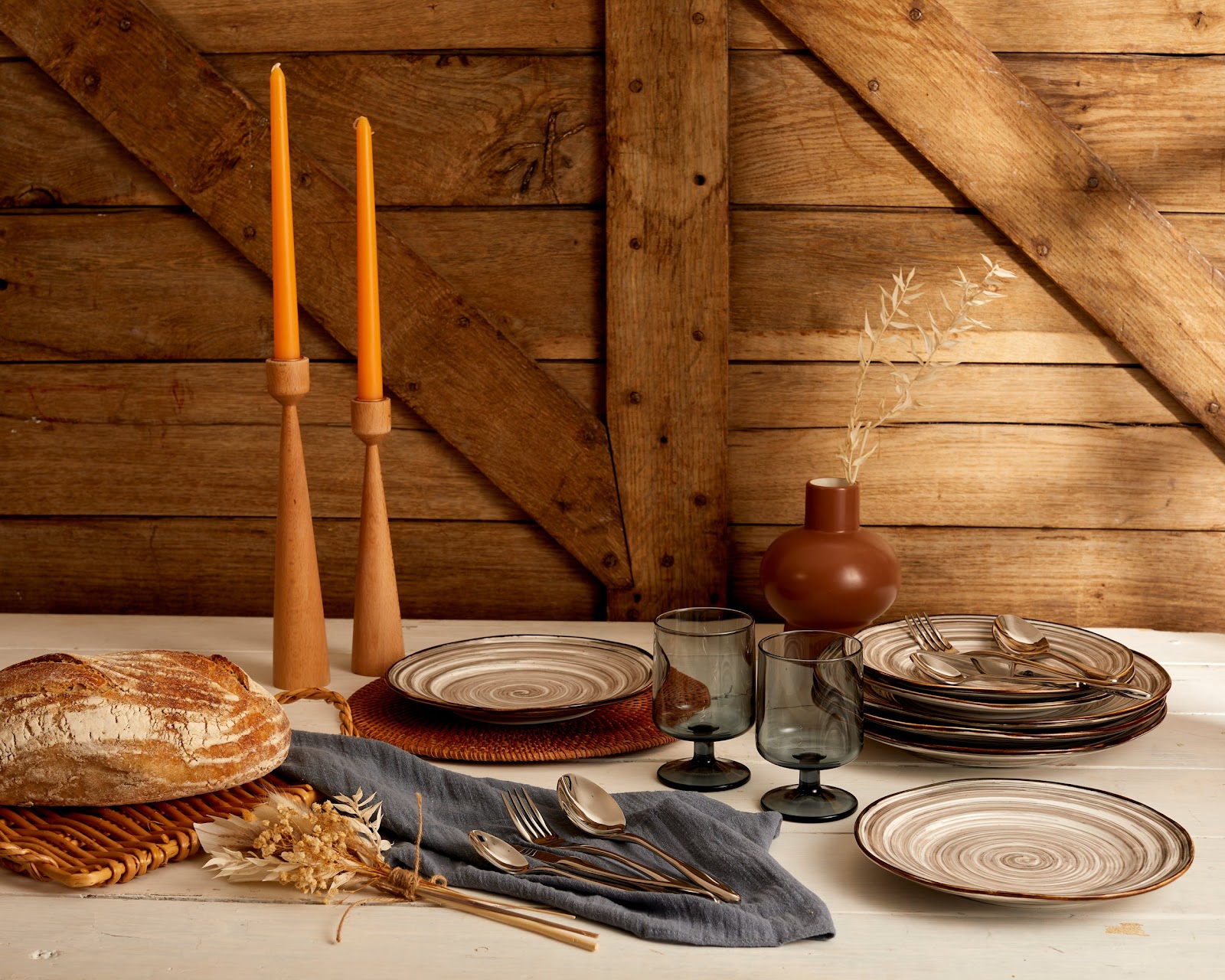 What a Host Home Decor: Stainless Steel Restaurant quality sets