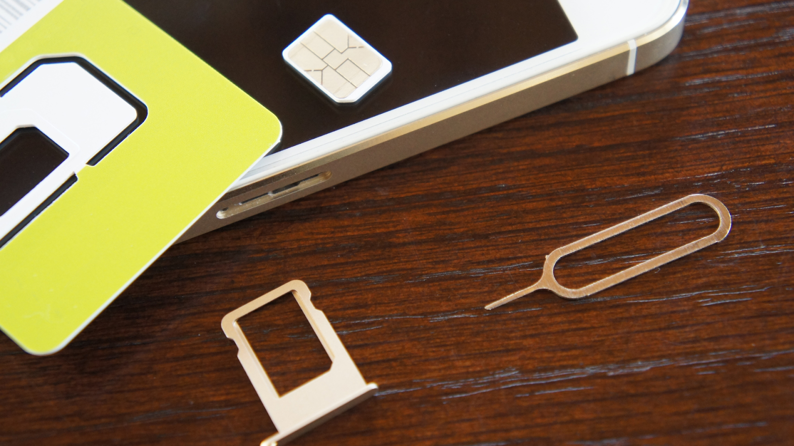 nano sim card size