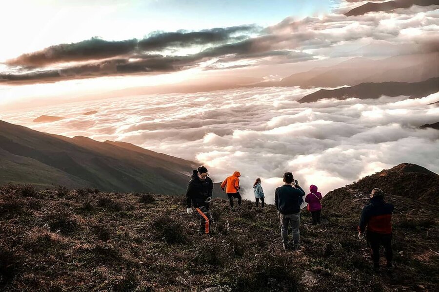 The specialties of Ta Chi Nhu are the floating sea of ​​clouds and mountain winds. Source: tuanwalks