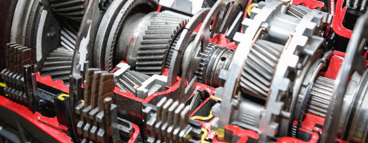Dual-Clutch vs Automatic Transmission