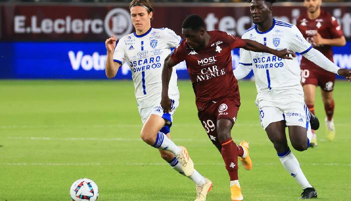 Nhận định soi kèo Metz vs Martigues, 01h30 ngày 25/9: Bắt nạt kẻ yếu