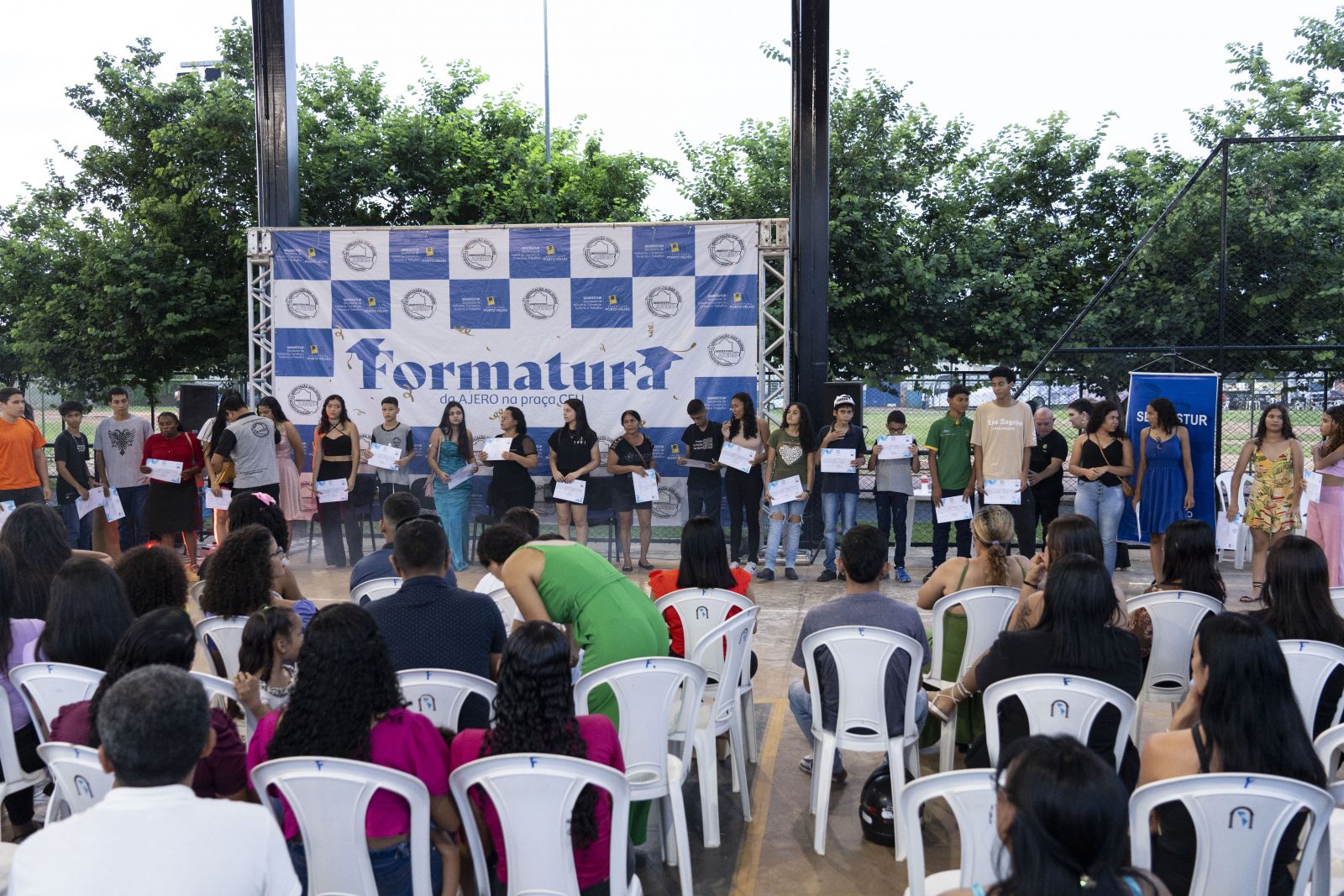 Mais de mil vagas foram ofertadas para cursos de qualificação profissional gratuitos