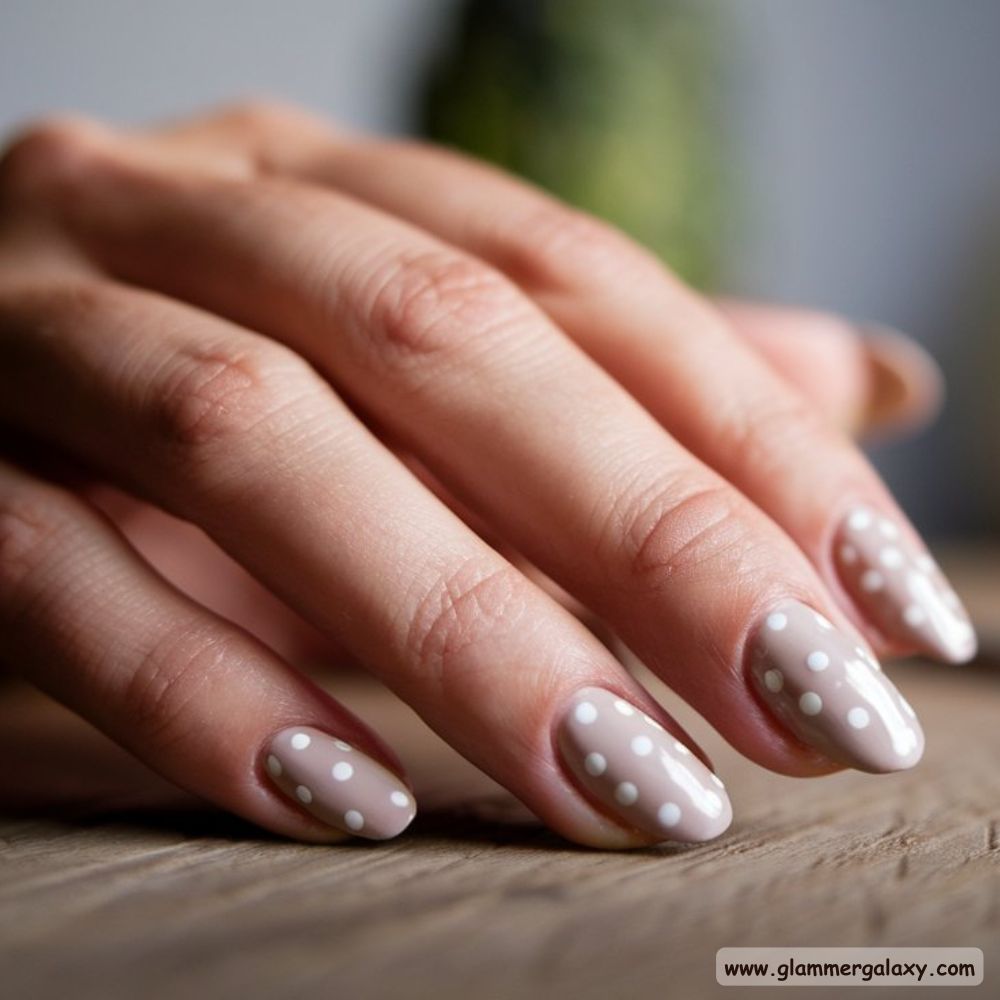 Neutral Nails having Dotted Neutral Accents
