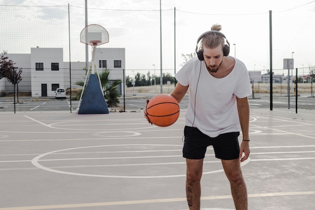 5 Secrets to Becoming a Better Basketball Player