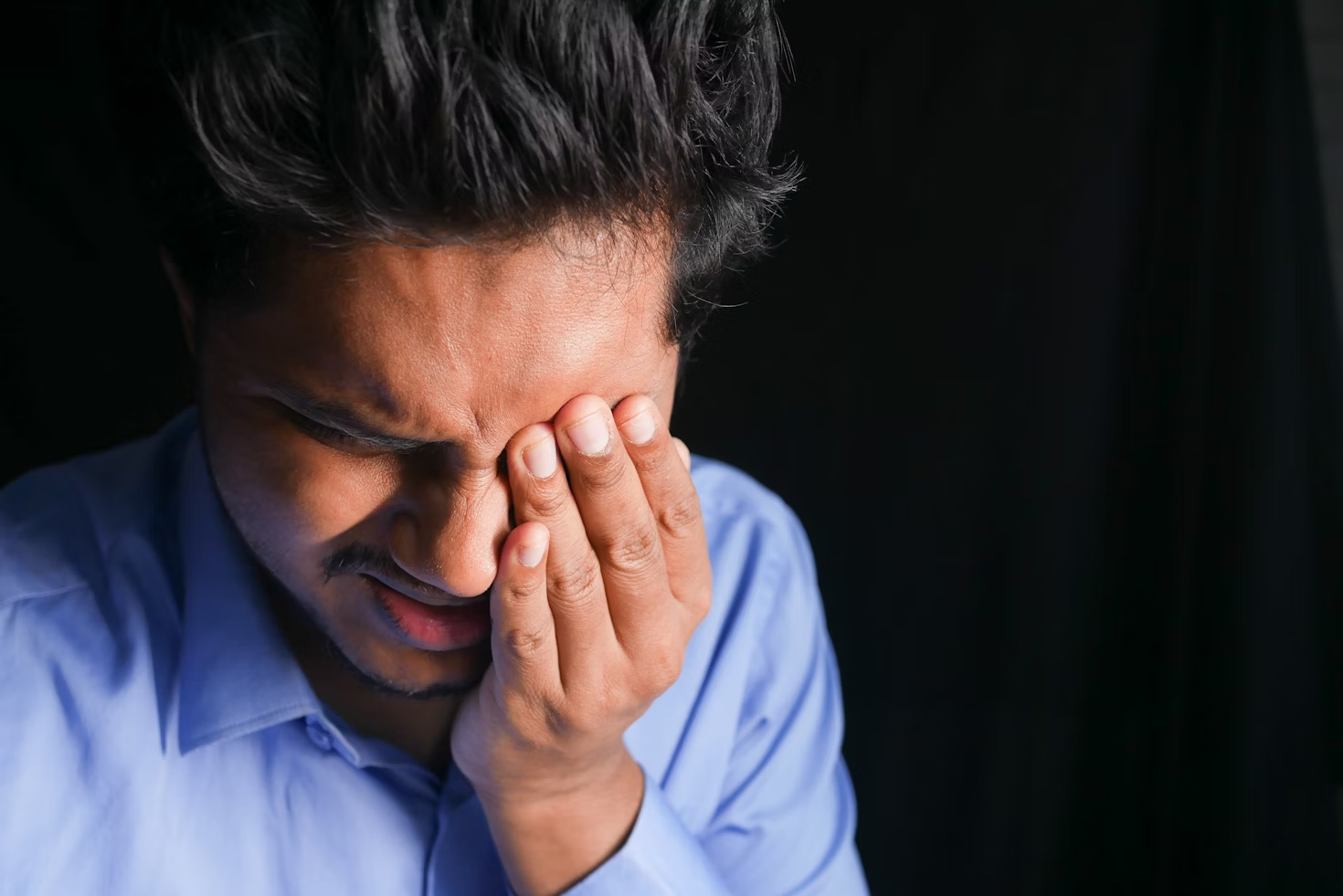 A man having a headache