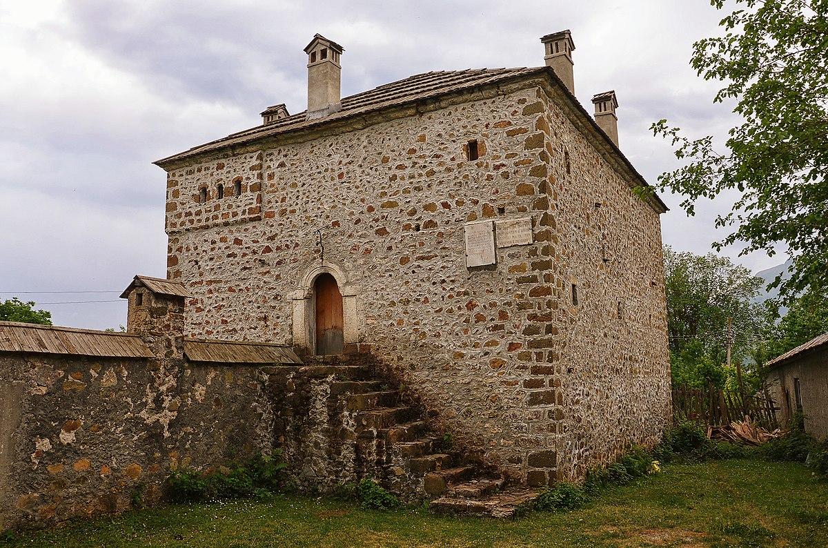 C:\Users\User\Desktop\bashkia tropoje\Bujan,_Tropojë,_Albania_–_Mani_Kulla_2018-05_01.jpg