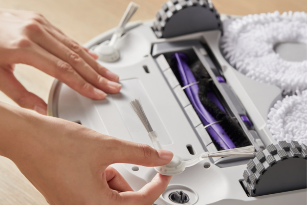 Robot Vacuum Maintenance: Tips for Longevity and Performance