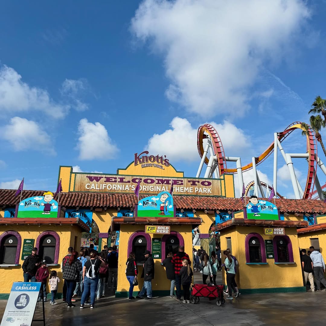 Knott’s Berry Farm