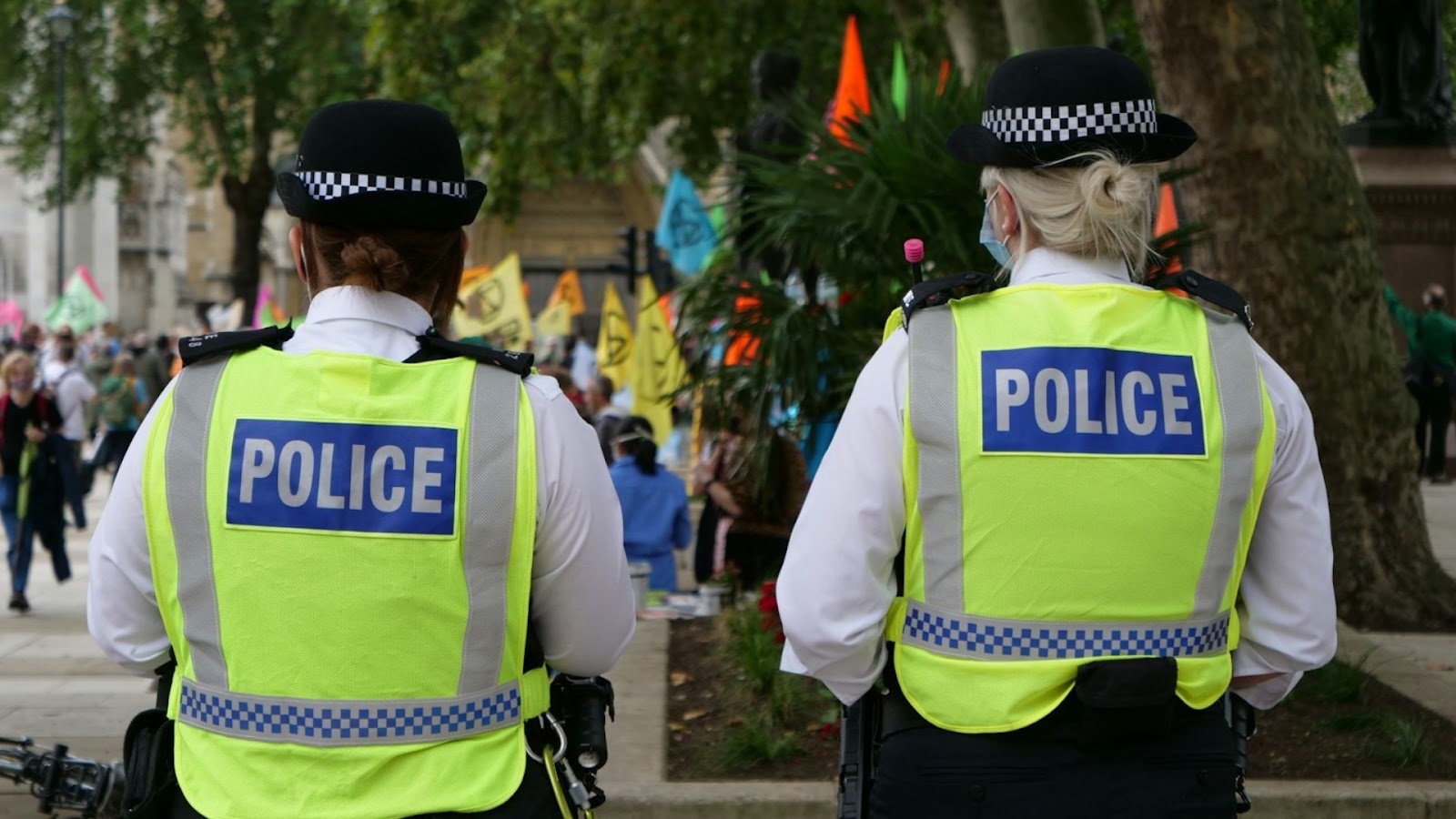 How to Become a Police Community Support Officer (PCSO)