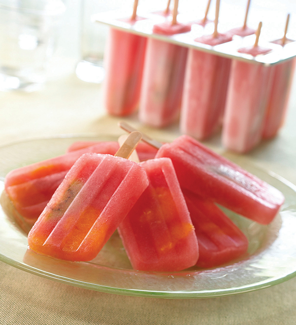 A plate of popsicles on a table

AI-generated content may be incorrect.