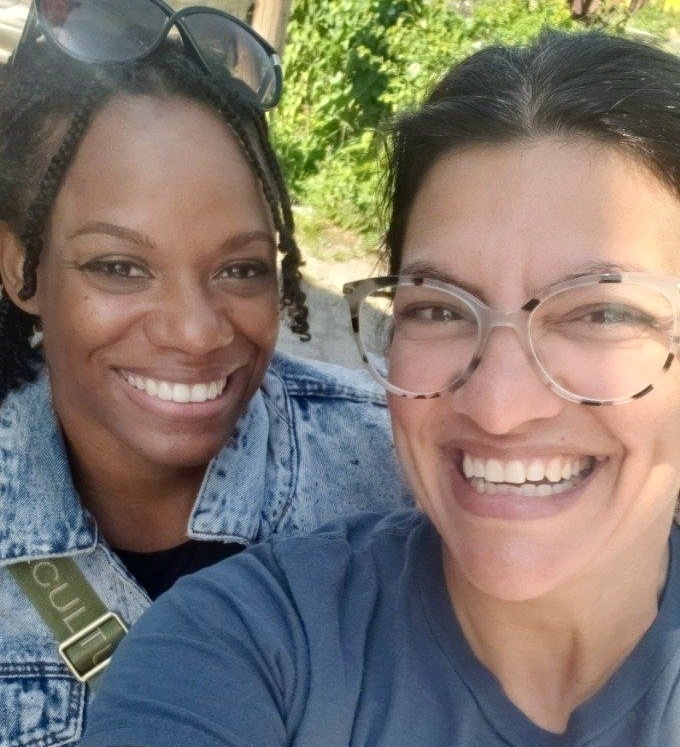 PHOTO: Reps. Summer Lee and Rashida Tlaib