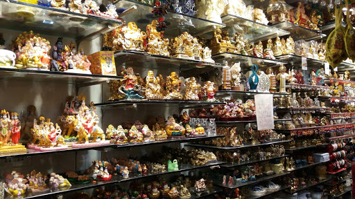 Handicraft Shops