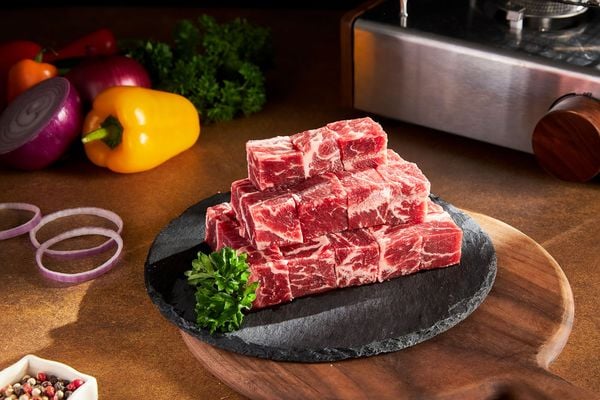 Bò Lúc Lắc – Thịt bò ngon Mr.T Beef