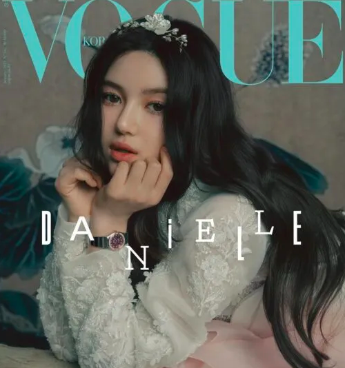 This contains an image of NewJeans Vogue Korea hanbok photoshoot 