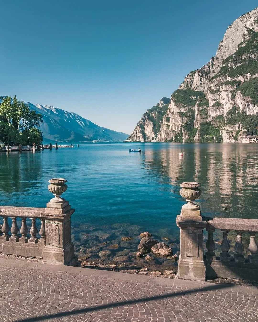 Walk or Cycle Lakeside Paths