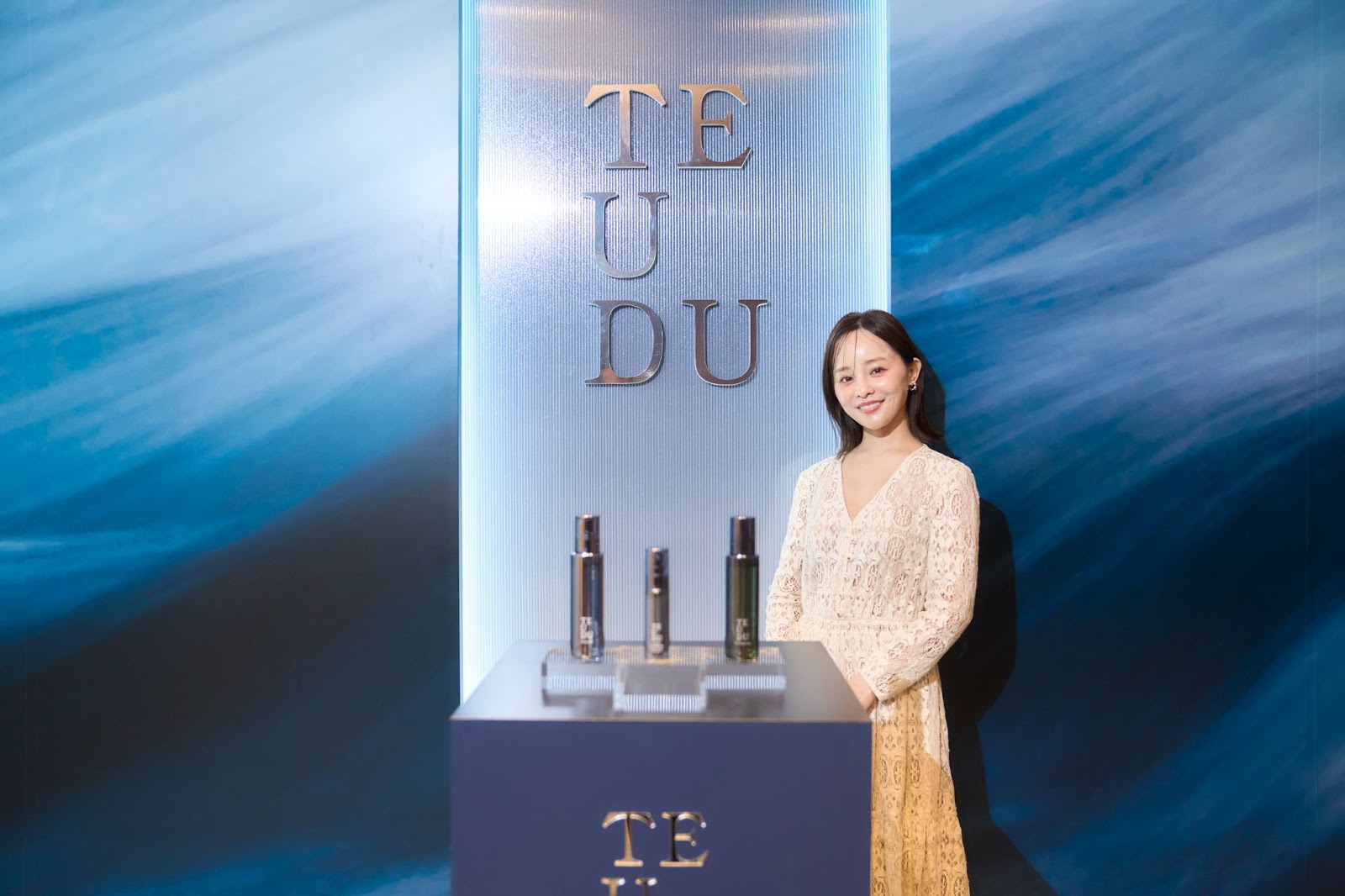 UNLÍENS アンリアン ケープダウンベスト 田中亜希子さん