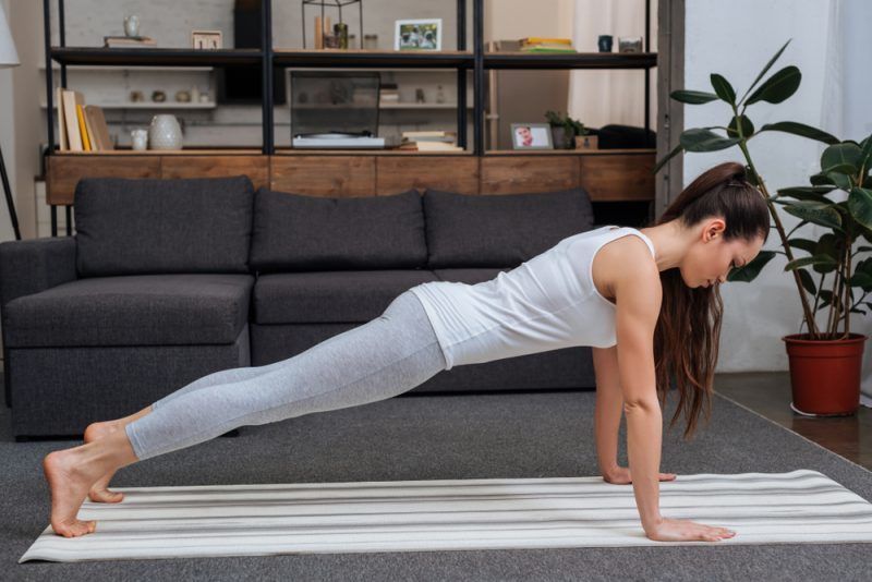 Yoga là gì? 5 bài tập Yoga đơn giản dành cho người mới bắt đầu tập